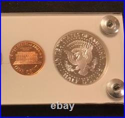 1992 Silver US Mint Proof Set With Silver Eagle Display Box 1992 Silver US Mint Proof Set With Silver Eagle Display Box