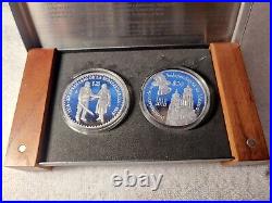 2010 Mexico Bicentennial Independence Silver proof coin set (2), box and COA 2010 Mexico Bicentennial Independence Silver proof coin set (2), box and COA