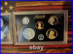 Beautiful hand Made Cherry Collector Box! With SILVER PROOF SET 250 Yrs