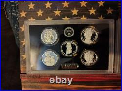 Beautiful hand Made Cherry Collector Box! With SILVER PROOF SET 250 Yrs