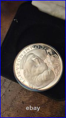 ELVIS PRESLEY 20TH COMMEMORATIVE 1oz TROY. 999 SILVER COIN PROOF BOX & COA#1645
