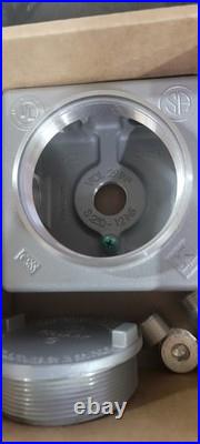 Genuine GRSS-2 Killark Explosion Proof 3/4 Outlet Box With Original Box/plugs