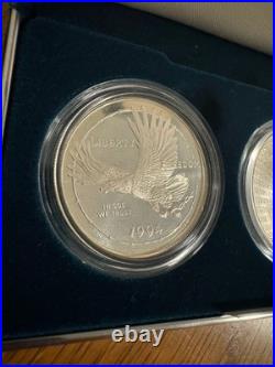Uncirculated 1994 U. S. Mint Veterans Silver Proof 3 Silver Dollar Set Box & COA