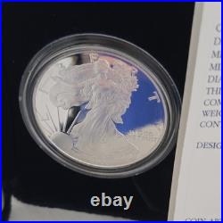 United States Mint American Eagle 2000 1 oz Silver Proof Coin with Box & Cert United States Mint American Eagle 2000 1 oz Silver Proof Coin with Box & Cert
